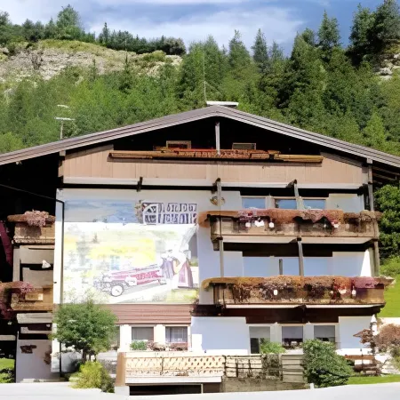 Hotel Azola