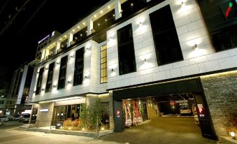 Busan Gwangalli 2 Heaven Hotel