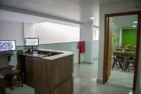 Manhattan Apart Hotel فنادق في كاراتىينگا