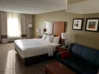 Wingate by Wyndham Clearfield Hotels in Lawrence Township