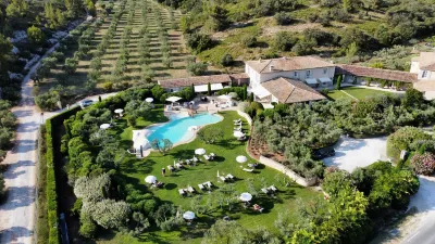 Mas de l Oulivie Hotels in Les Baux-de-Provence