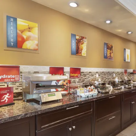 Best Western Plus Peace River Hotel  Suites