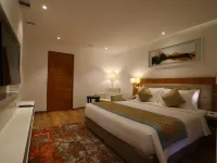 Best Western Plus Tejvivaan Hotels near Diamond Park