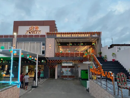 Sri Radhe Resort Hotels in Supaul