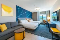 Comfort Suites