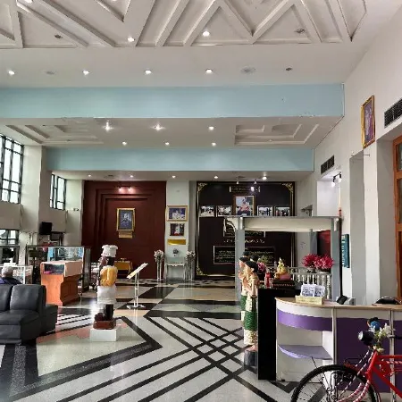 Bang Pu Recreation Center Hotel Samutprakan Отели рядом с достопримечательностью «Ват Асокарам»