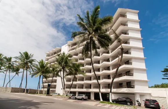 亞提烏卡套房度假村 - 斯拉維耶羅酒店