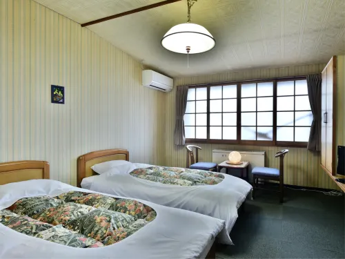 New Takenoya Ryokan Hotels in Omachi