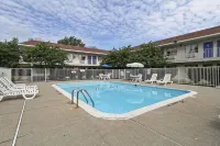 Motel 6 Amherst, Oh - Cleveland West - Lorain Hotels in Lorain