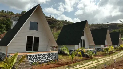 Gr8 Hill Pool Villas Hotels near Narayanbaba Samadhi Mandir, Alephata, Rajuri