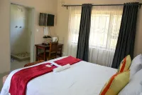 Lulu Guest Lodge, Low-Density Suburbs, Victoria Falls