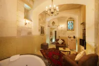 Tafoni Houses Cave Hotel - Hot Tub