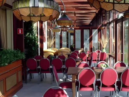 Hotel Den Helder Отели в г. Huisduinen