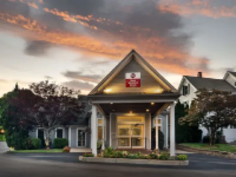 ベスト ウエスタン プラス コールド スプリング メイフラワー号（プリマス）周辺のホテル