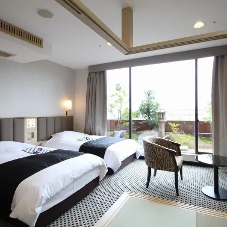 APA Hotel Komatsu Grand Отели рядом с Аэропорт Коматсу