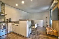 Downtown Sherby - Central, Parking, King Bed, Sleeps 3 - 3 tähden