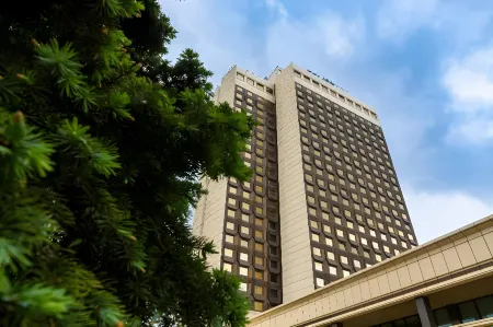 Astoria Grand Hotel