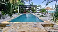 Hibiscus Triple room Hotel di 