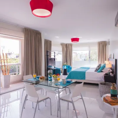 Soho Luxury Suites Các khách sạn gần Quảng trường Plaza Serrano