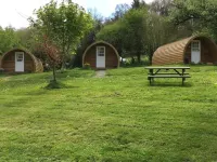 Caplor Glamping & Lodges Hotels in Much Birch