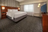 Courtyard Hagerstown Hotels in Halfway