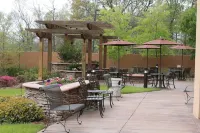 Courtyard Vicksburg - Pools
