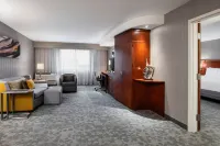 Courtyard Edmonton West