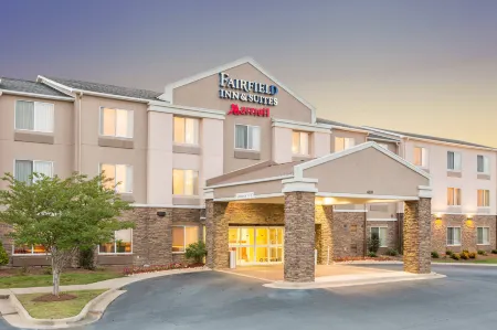 Fairfield Inn & Suites Columbus Отели рядом с Аэропорт Коламбус Метрополитен