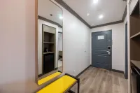 تورانس إن لاكس أيربورت إريا