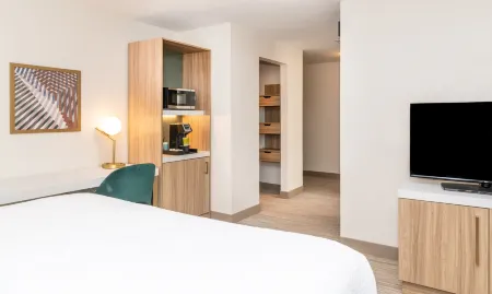 Hilton Garden Inn Flint Downtown Отели в г. Флинт