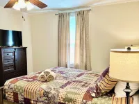 Private Waterfront Retreat – Cozy Fall/Winter Getaway • Hot Tub • Sauna •Firepit Hotels in Ulster