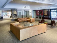 Steps from Riverfront Gondola, Modern Cozy Condo, Free Underground Parking