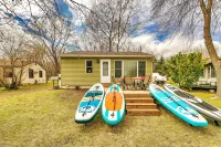 Lakefront, wildlife Cabin retreat - Pelican Bay Cabin