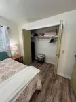 Cozy Downtown Sitka Home, Car Rental Option