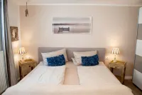 Welcome home - modern, cozy and central