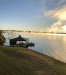 Best "DAM" View on Lake Sinclair! Kayaks 🛶 Sunrises 🌅 Big water 🌊 Fishing 🎣