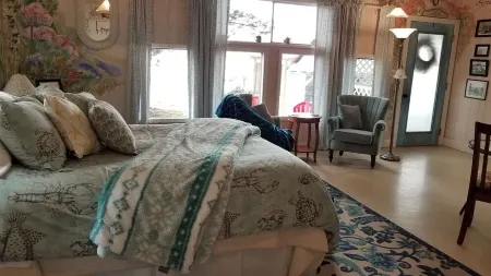 River View Country Cottage