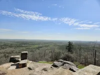 Charming Mountain Ridge View Cozy Cabin near FDR State Park and Callaway Gardens
