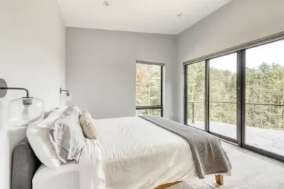 Stowe Mountain Modern Retreat