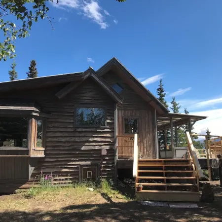 Authentic Alaskan cabin experience near the heart of Denali