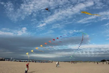 "Sonnensegler" Inside Outside: It could not be more central - with conservatory