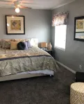 Beautiful Monroe Home on Paiute trail by Mystic Hot Springs ATV, flyers landing