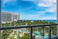 Fontainebleau OceanView Suite Full Kitchen, washer/dryer, FREE Valet&Spa Passes!