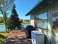 Walt's Point cabin on the gorgeous Kenai River in Soldotna..Alaska's Playground!