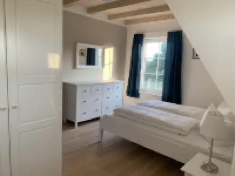 Holiday Home - Enjoy Rügen`s coast in the new maritime country house!