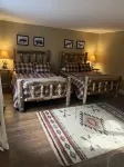 Secluded Cabin near Wild Basin