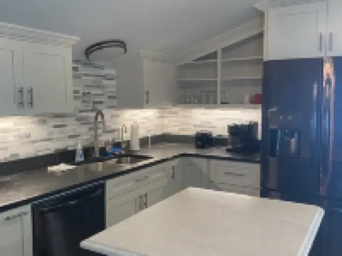 4-minute walk to beautiful Emerald Isle beach access. Hotels in Emerald Isle