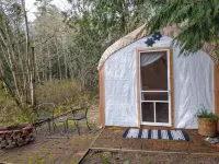Idealic Island OFF-Grid Glamp + Soak