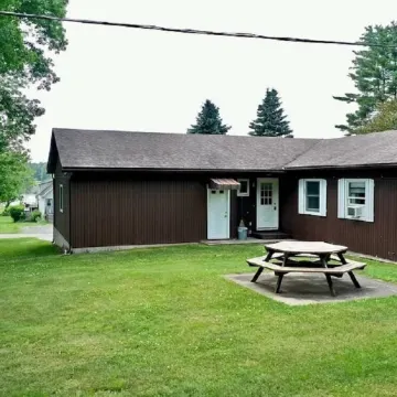 Cozy lake view home, centrally located with lake access and private dock!