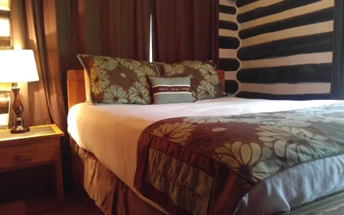 Stay RIVERFRONT. Stay CHEAT RIVER LODGE